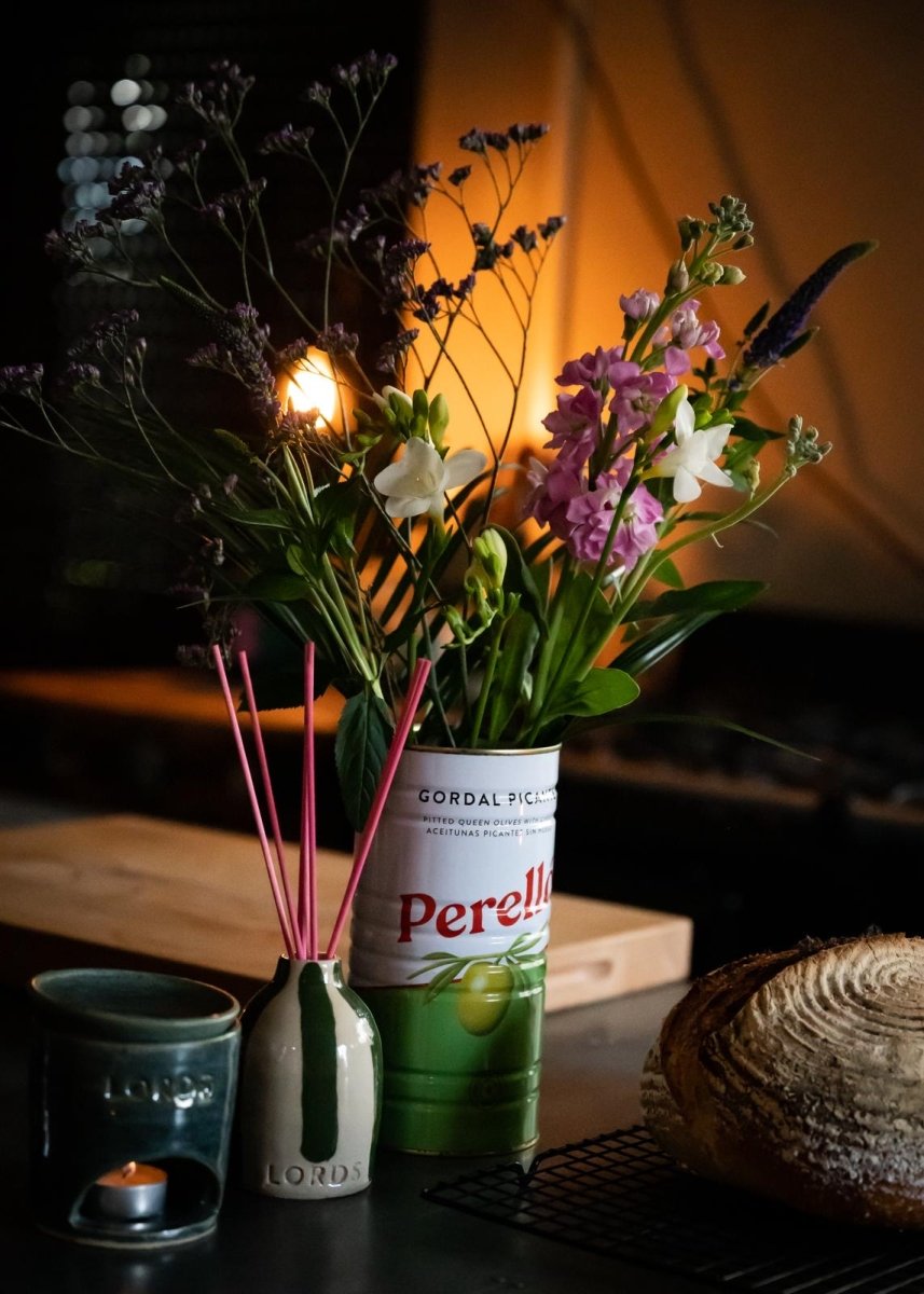 Stripe Ceramic Reed Diffuser Set | The Forever Kit - LORDS Fragrance House - Art Fever