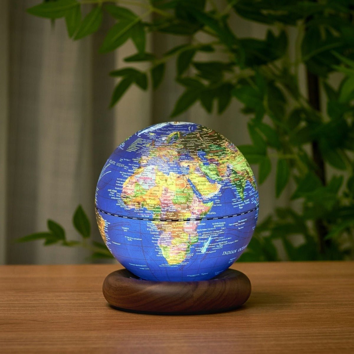Atlas Globe Lamp by Gingko Design - Art Fever - Art Fever