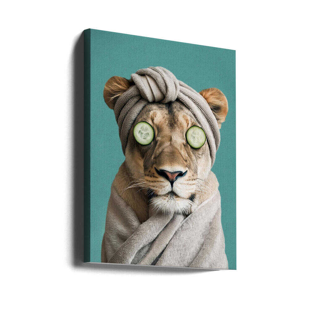 Luxury Lioness Canvas Print Wall Art 1X3063051 - ART FEVER - Art Fever