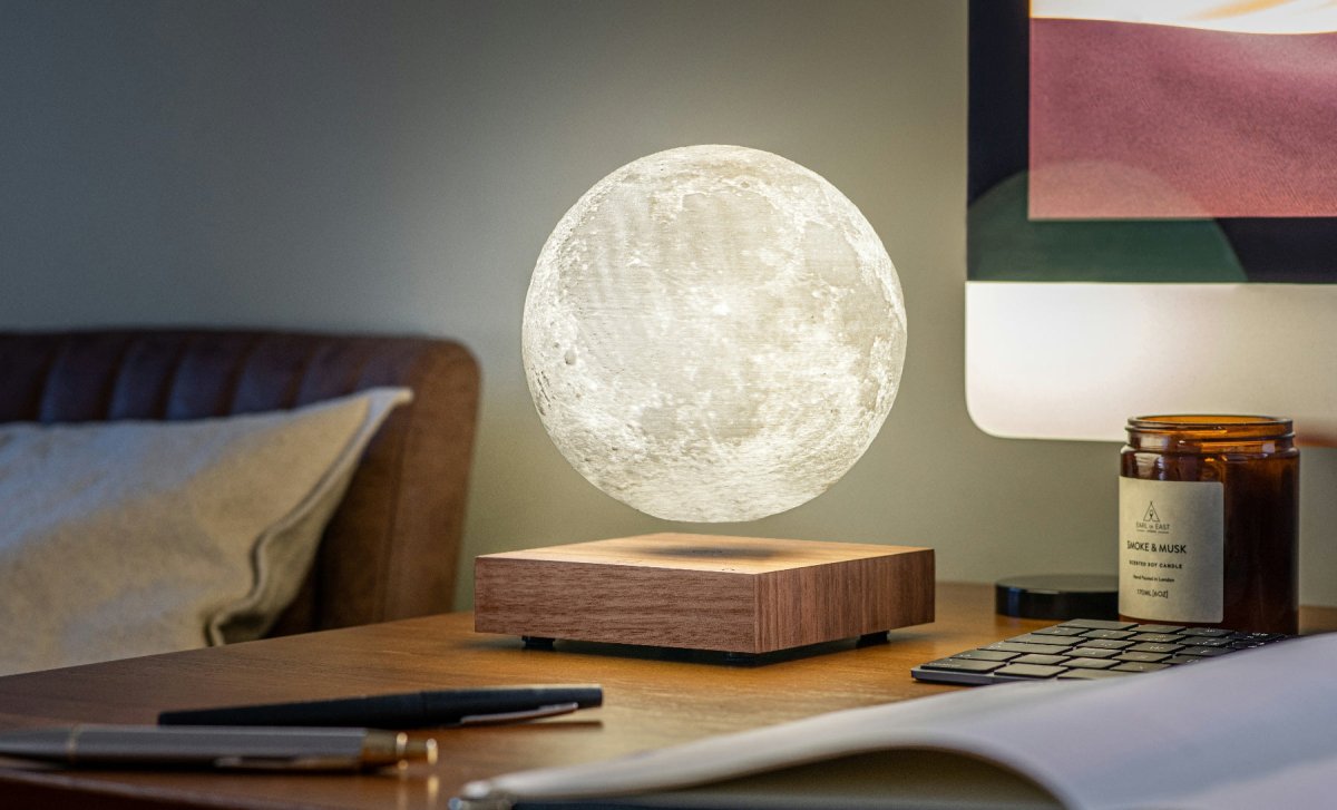 Smart Moon Lamp by Gingko Design - Art Fever - Art Fever