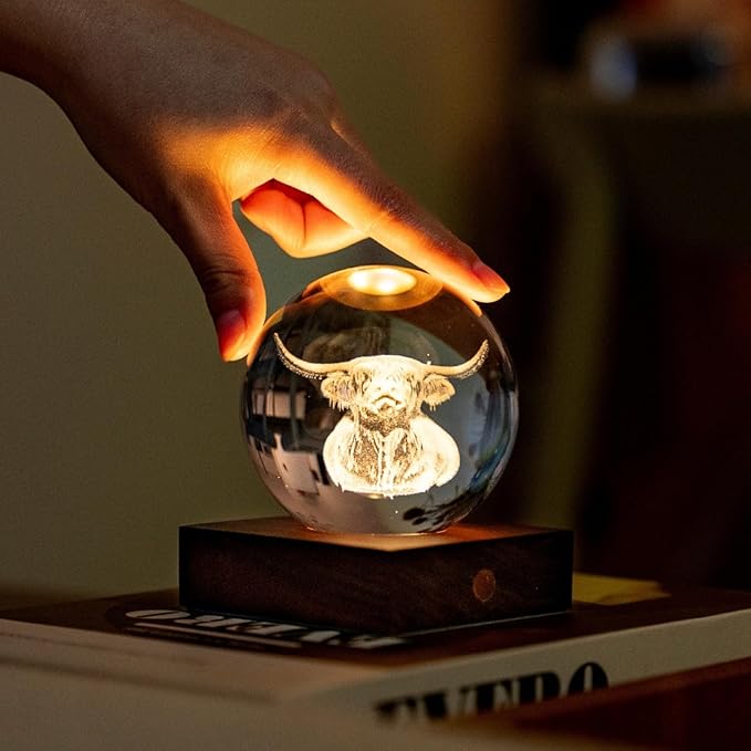 The Amber Crystal Light - Highland Cow by Gingko Design - Art Fever - Art Fever