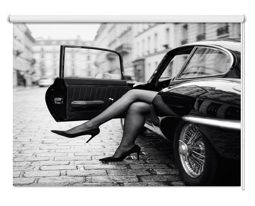 Waiting In the Car Printed Picture Photo Roller Blind - 1X3432429 - Art Fever - Art Fever