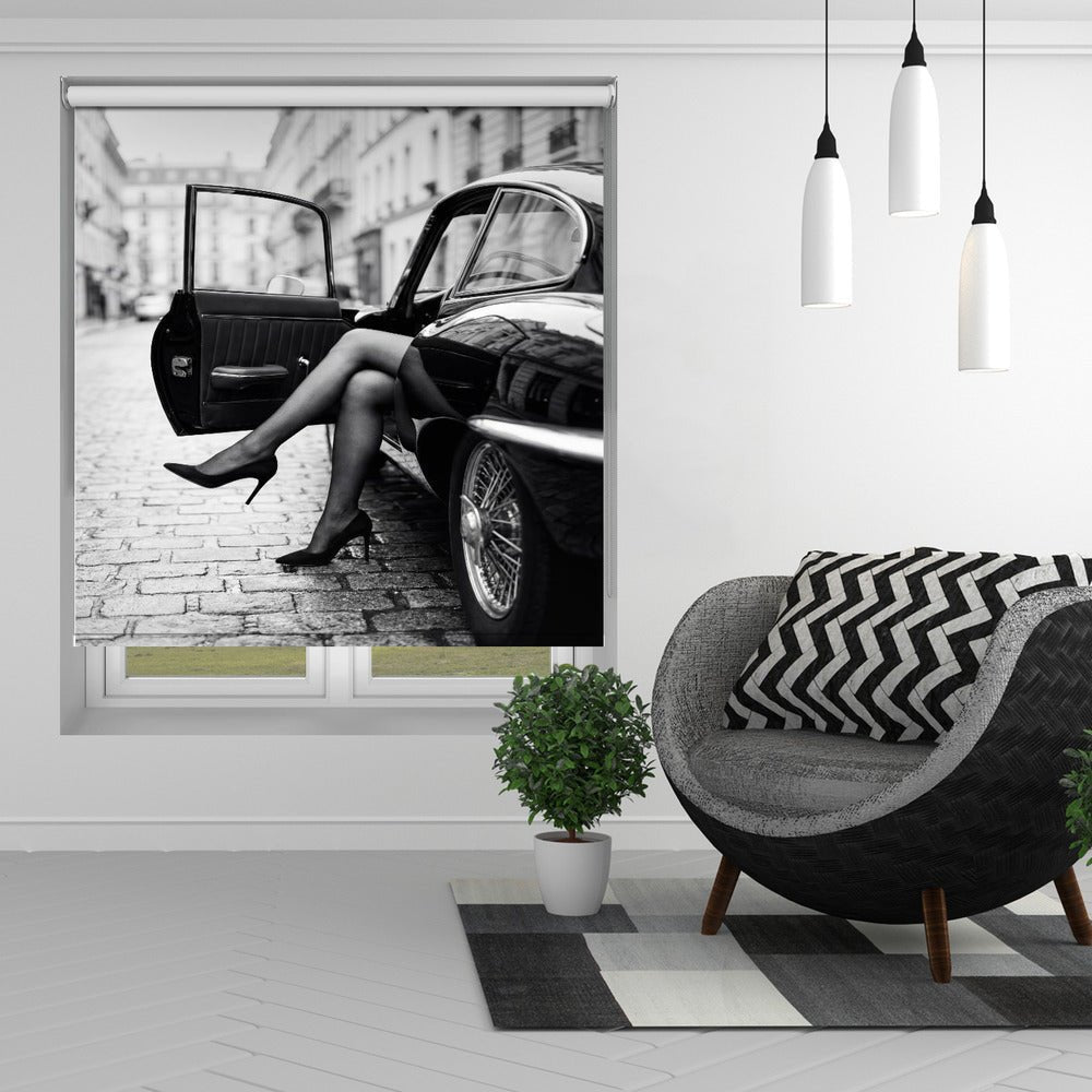 Waiting In the Car Printed Picture Photo Roller Blind - 1X3432429 - Art Fever - Art Fever