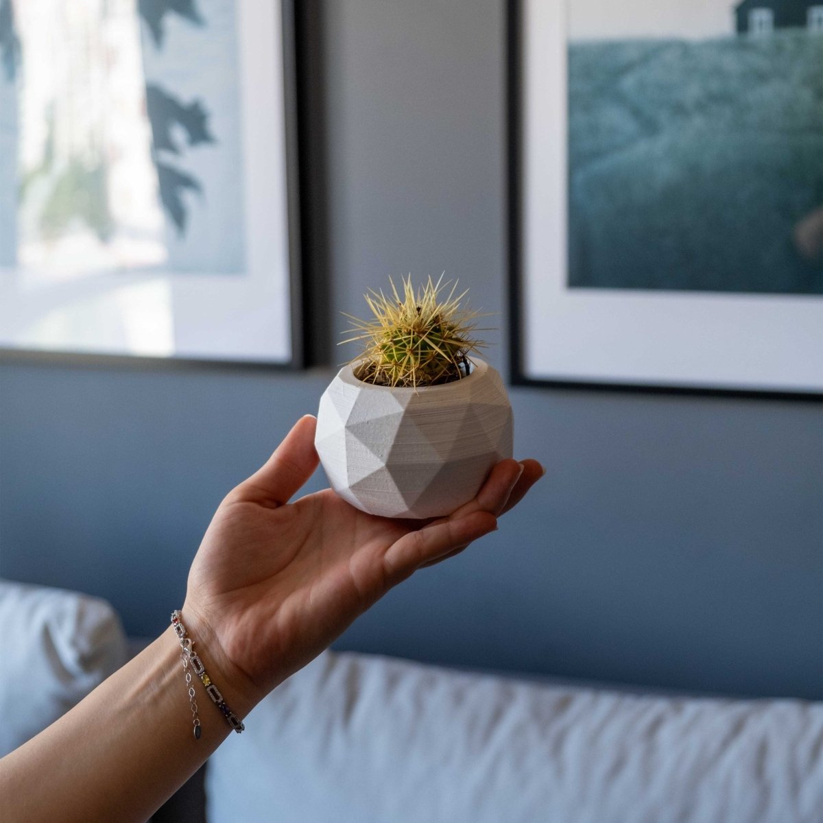 WHITE CONCRETE DIAGONAL POT PLANTER - Gloria Home - Art Fever