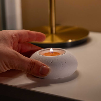 WHITE CONCRETE TEALIGHT HOLDER - Gloria Home - Art Fever