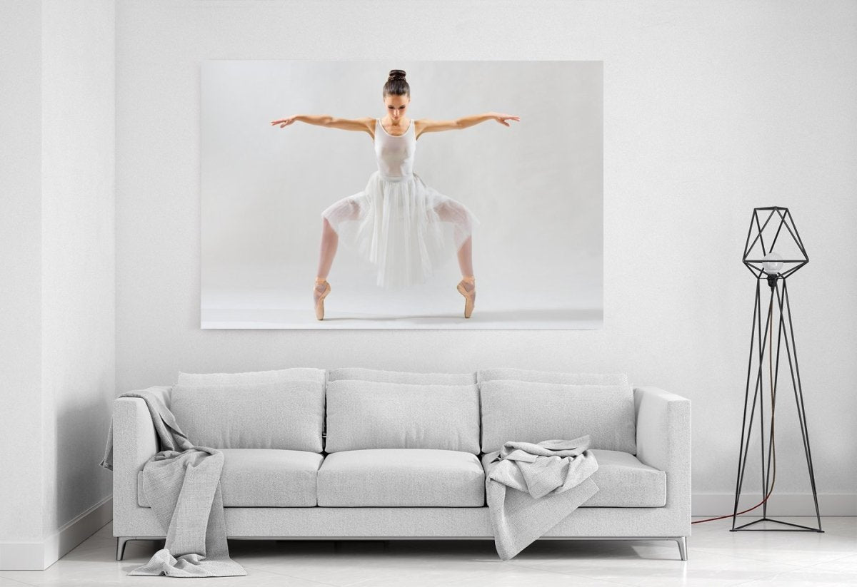 Ballerina Pose Canvas Print Picture - SPC260 - Art Fever - Art Fever