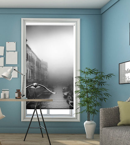 Seagull from the mist Venice Printed Picture Photo Roller Blind - 1X1087056 - Art Fever - Art Fever