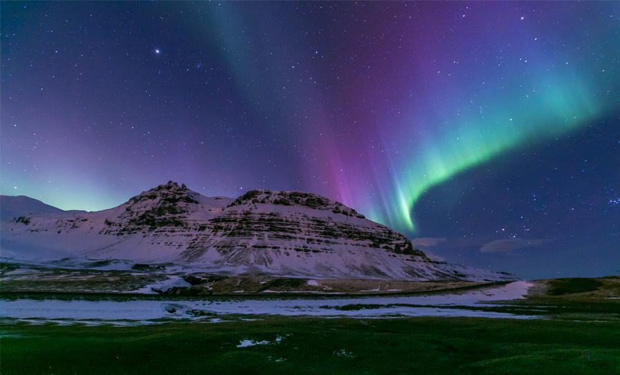 The Heart Northern Light Aurora Borealis At Kirkjufell Iceland Printed Picture Photo Roller Blind - RB672 - Art Fever - Art Fever